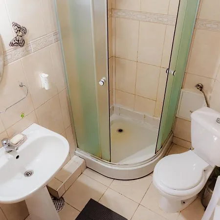 Parliament 1br W Self Check In *