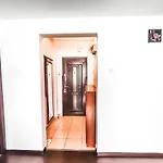 Parliament 1br W Self Check In *